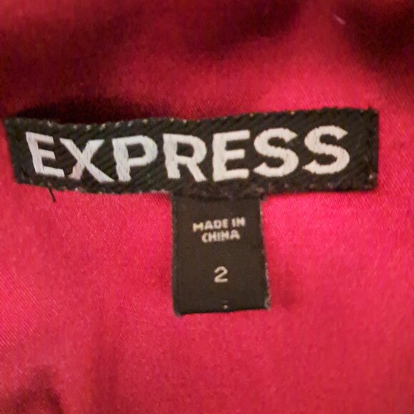 Express Red Satin V Nexk Ruched Cocktail Dress Size 2 - Picture 5 of 5